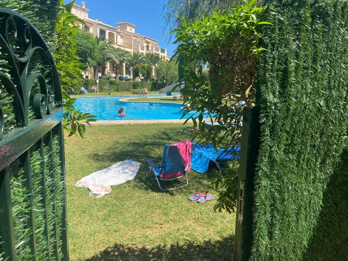 Bungalow La Isla Jávea Екстериор снимка